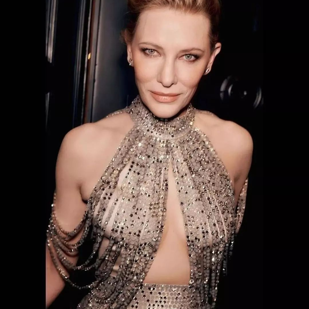 Η Cate Blanchett είναι ένα όνειρο με Armani στα βραβεία Goya