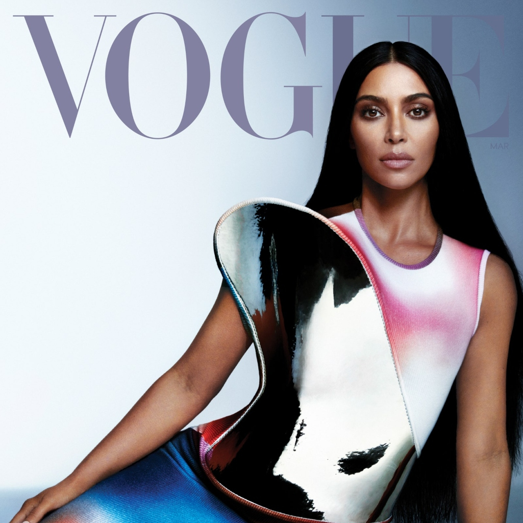 «Όταν έκλεισα τα 40, επέλεξα εμένα»: Η Kim Kardashian στη Vogue, κόβει την ανάσα (και τα λέει ωραία)