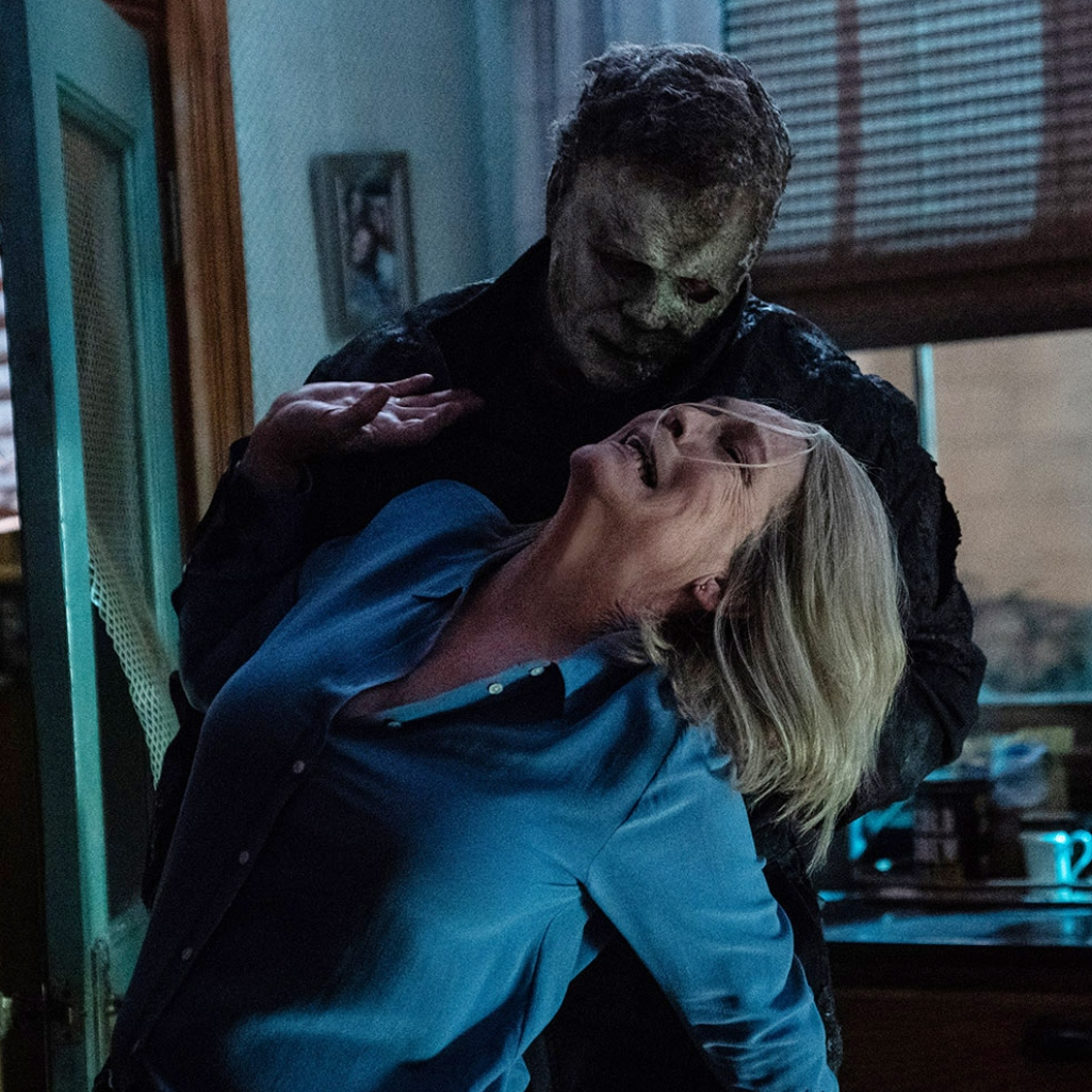 Halloween Ends: Η Jamie Lee Curtis αντιμετωπίζει για τελευταία φορά τον Michael Myers