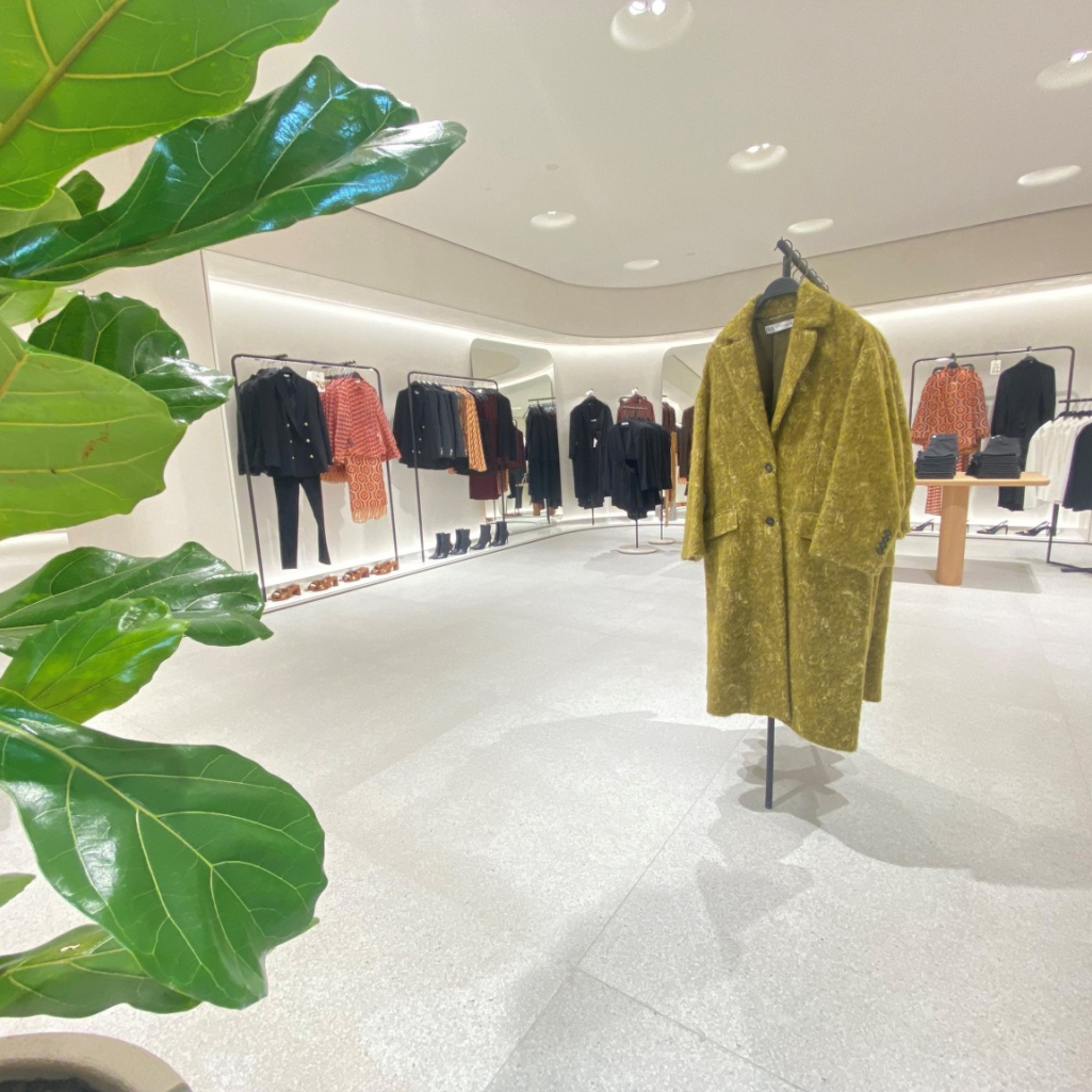 Το νέο παγκόσμιο concept store της Zara στο Golden Hall εντυπωσιάζει