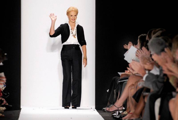 Designer Carolina Herrera acknowledges applause after her spring 2009 collection was modeled during Fashion Week in New York  Monday Sept  8  2008   AP Photo Richard Drew  ORG XMIT  NYRD109