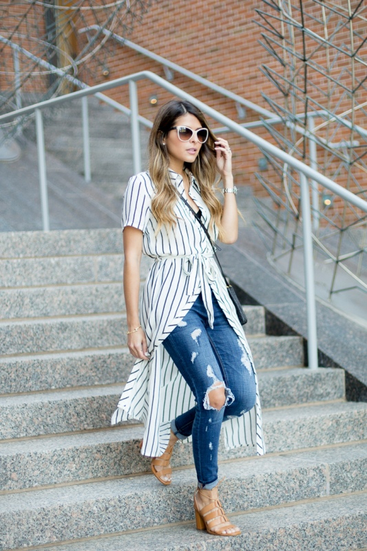 Striped-Shirt-Dress-Ripped-Jeans-13