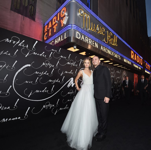 Jennifer Lawrence - Darren Aronofsky
Μετά από ένα χρόνο σχέσης, το ζευγάρι χώρισε το Νοέμβριο