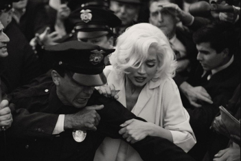 Blonde: Η Ana de Armas ενσαρκώνει ωμά τη βαθιά δυστυχία της Marilyn Monroe στο πρώτο trailer