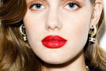 5 lipstick trends που θα λατρέψεις αυτό το φθινόπωρο