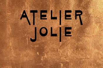 «Atelier Jolie»: Η Angelina Jolie λανσάρει ένα νέο είδος επιχείρησης