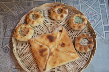 Marili: Στον νέο φούρνο της Κυψέλης τρως χατσαπούρι και αυθεντικές γεωργιανές πίτες