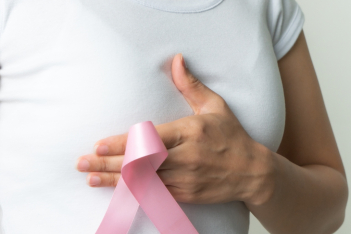 Καρκίνος Μαστού και Πρόληψη: Προσδιορίζοντας τον εξατομικευμένο κίνδυνο εκδήλωσης της νόσου με τη βοήθεια γενετικού ελέγχου