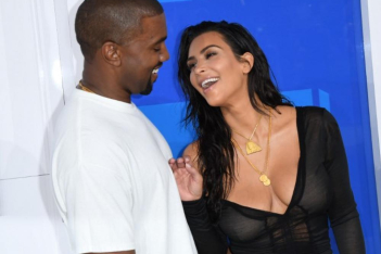 Ο Kanye West ζητά δημόσια συγγνώμη από την Kim Kardashian και αλλάζει τη στάση του 