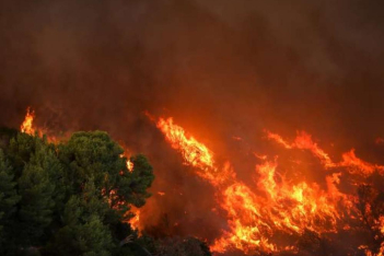 Φωτιά - Εθνικό Αστεροσκοπείο Αθηνών: Κάηκαν 60.000 στρέμματα σε τέσσερις μέρες