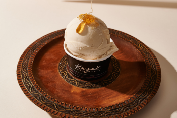 Βραβείο Great Taste στην επετειακή γεύση παγωτού TAXINI ΜΕΛΙ by Kayak