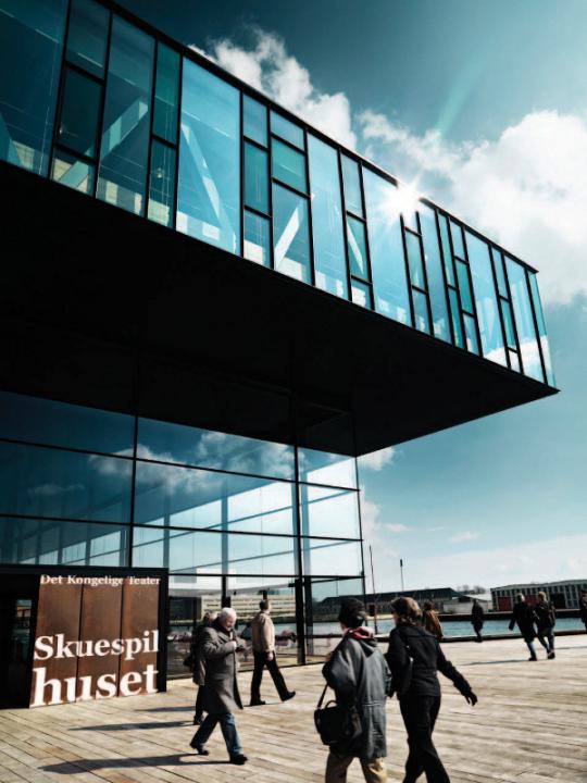 Skuespilhuset_-_official_programme_picture