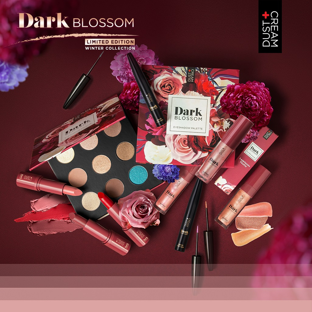 Candy Christmas στα DUST+CREAM με τη νέα limited σειρά Dark Blossom!