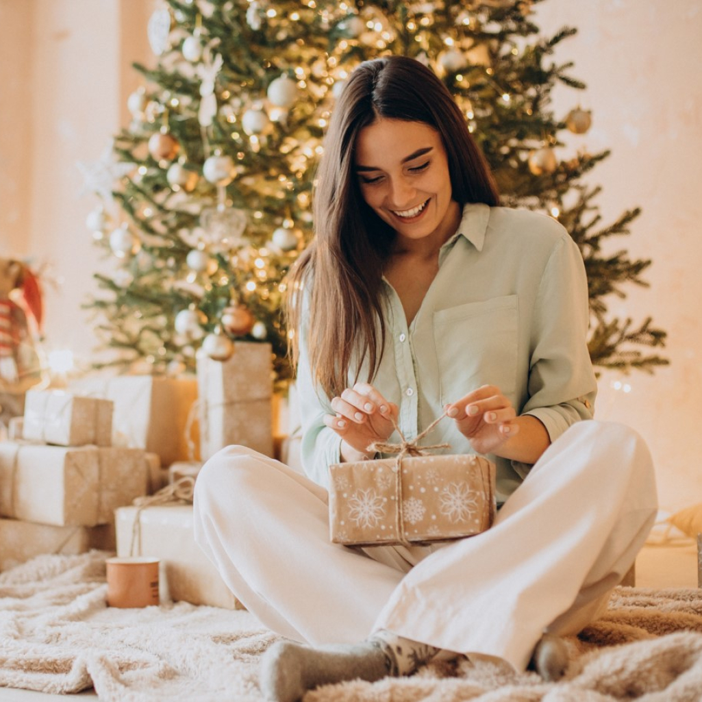 3 δώρα που αξίζει να κάνεις στον εαυτό σου τα φετινά Χριστούγεννα