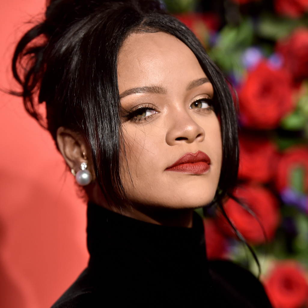 Το κέρινο ομοίωμα της Rihanna στο Βερολίνο σκοτώνει το γιορτινό πνεύμα