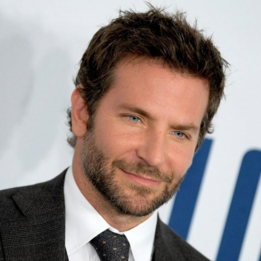 O Bradley Cooper χρειάστηκε να μείνει γυμνός για 6 ώρες στα γυρίσματα ταινίας