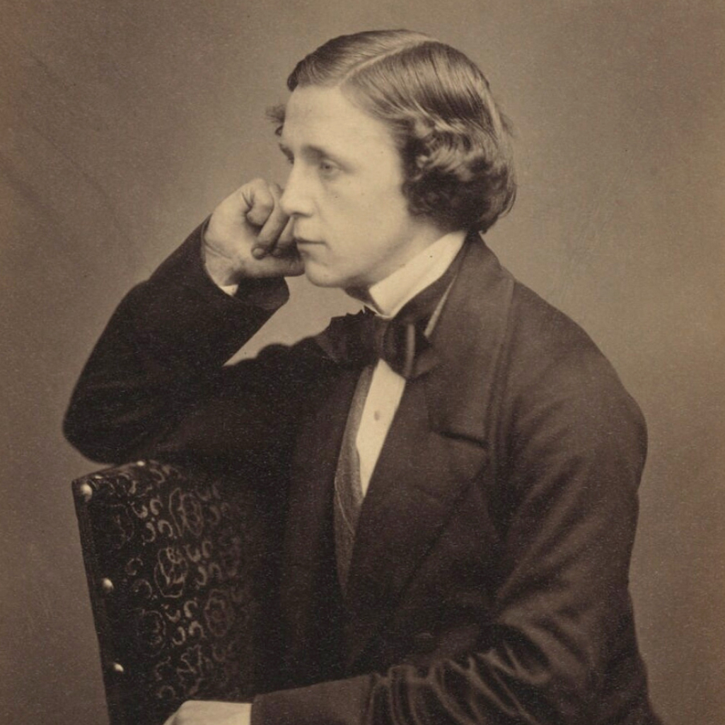 Lewis Carroll: Η σκοτεινή πλευρά του συγγραφέα πίσω από την «Αλίκη στη Χώρα των Θαυμάτων»