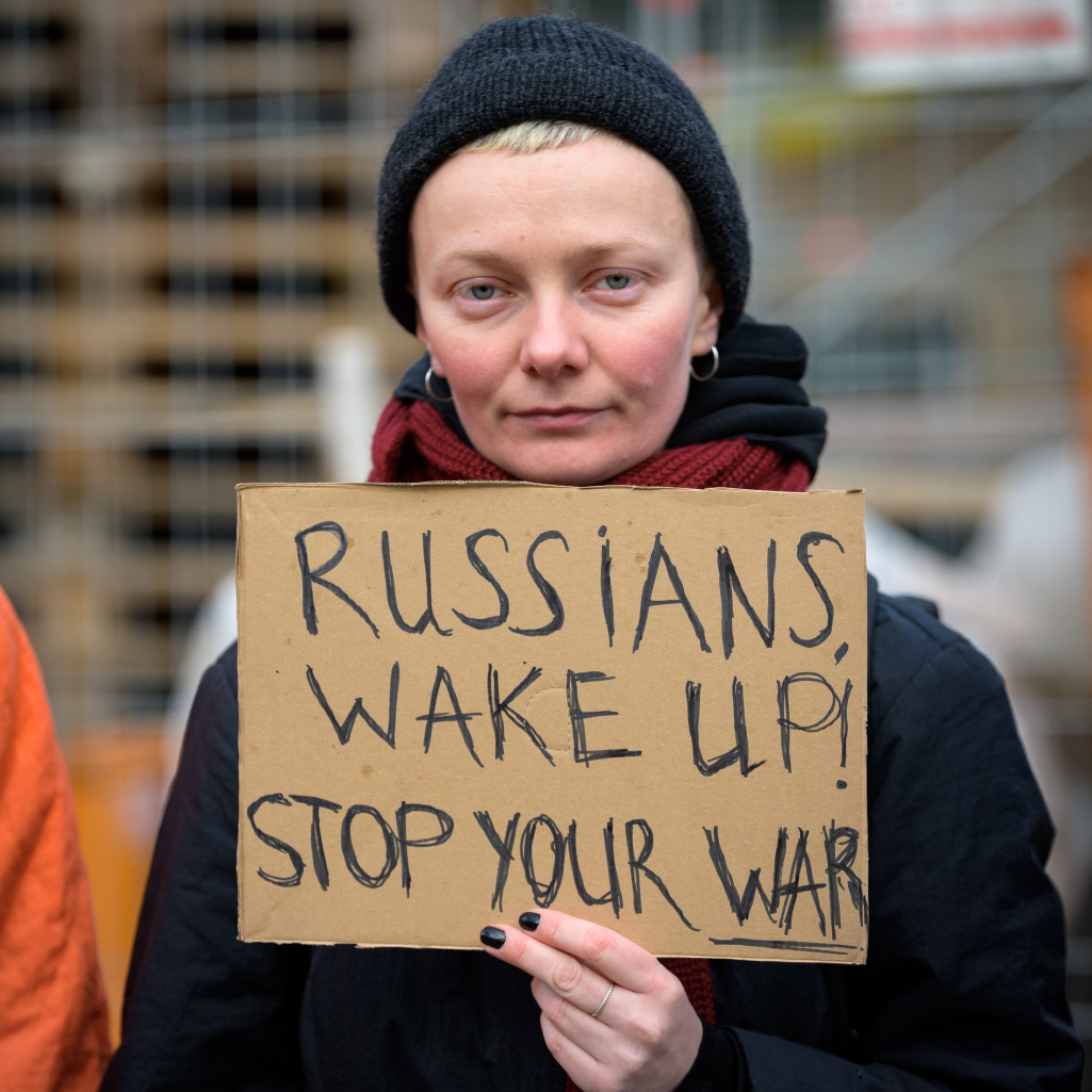 Πόλεμος στην Ουκρανία: Πώς μπορούμε να βοηθήσουμε όλοι, τώρα | Jenny.gr