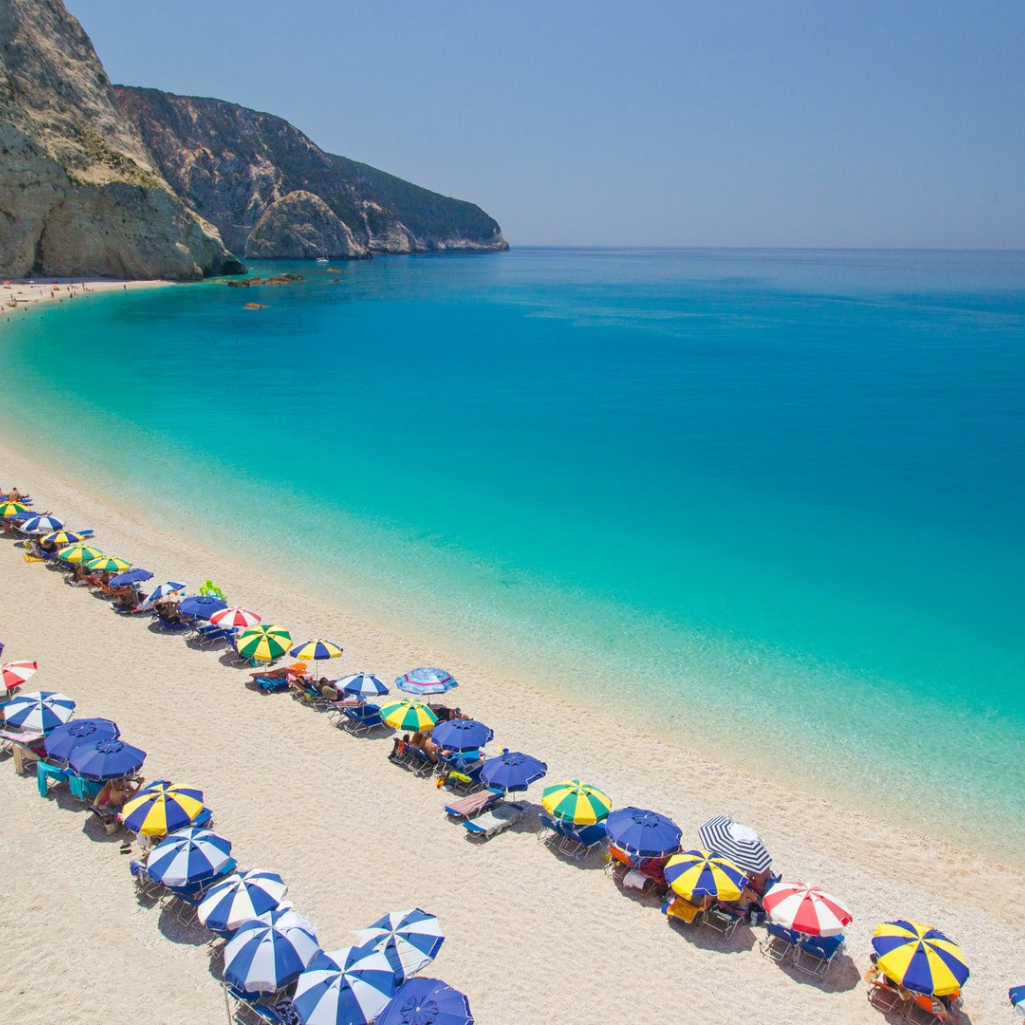 Conde Nast Traveller: Τρεις ελληνικές παραλίες στις 15 ωραιότερες της Ευρώπης