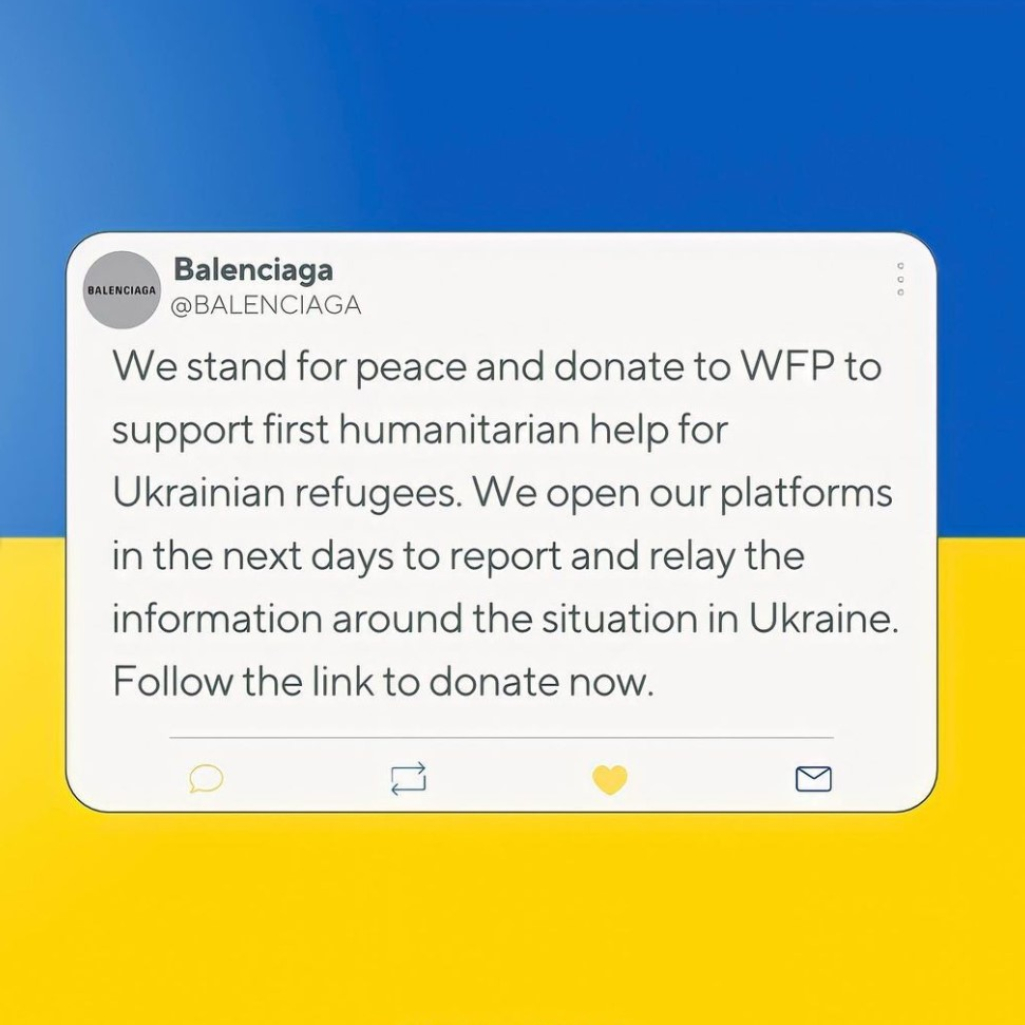 O Demna και ο Balenciaga στέλνουν βοήθεια στην Ουκρανία μέσω του Παγκόσμιου Προγράμματος Σίτισης