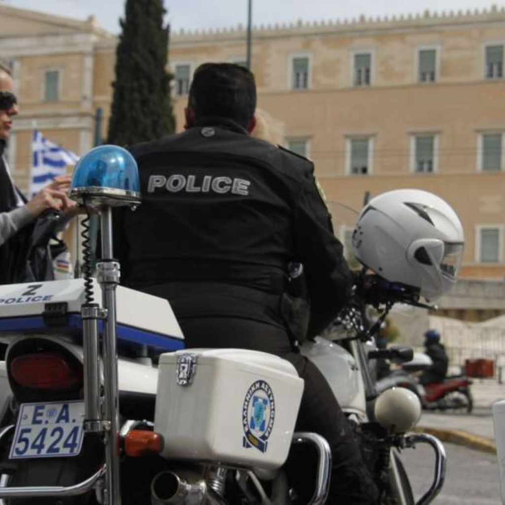 25η Μαρτίου: Παρεμβάσεις της Τροχαίας για τη στρατιωτική παρέλαση – Ποιοι δρόμοι θα μείνουν κλειστοί