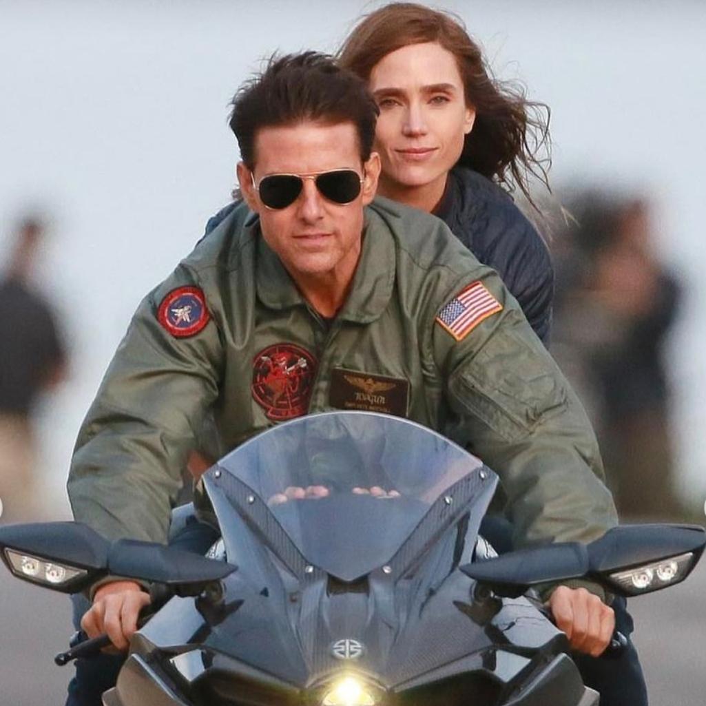 Το Top Gun: Maverick είναι επιτέλους εδώ και το trailer μας προκαλεί αμηχανία