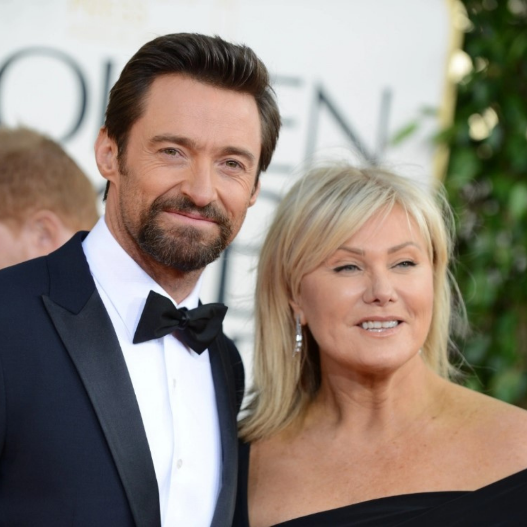 H Deborra-Lee Furness για τις φήμες πως ο Hugh Jackman είναι gay: «Θα ήταν με τον Brad Pitt, όχι στη ντουλάπα»