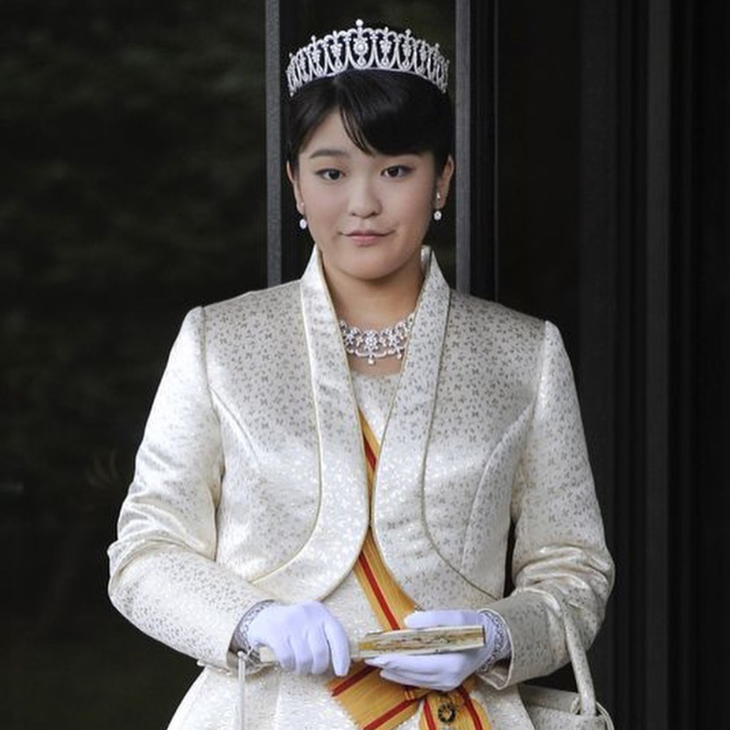 Mako: Η πρώην πριγκίπισσα που άφησε τον θρόνο για τον έρωτα, ξεκίνησε πρακτική στο Met Museum 