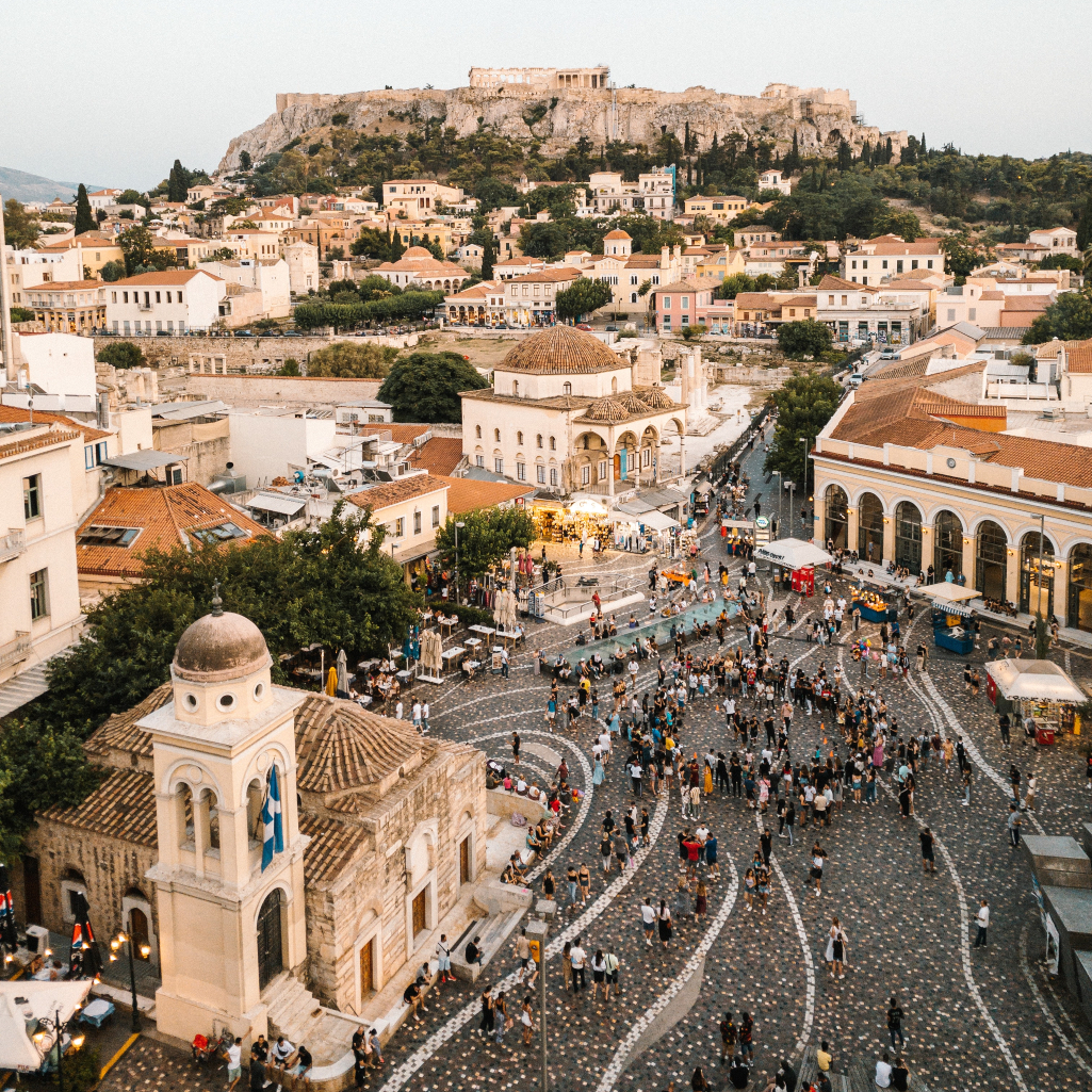 Αυτό το Πάσχα, ο Δήμος Αθηναίων προσφέρει «γεύματα αγάπης» σε οικογένειες και αστέγους