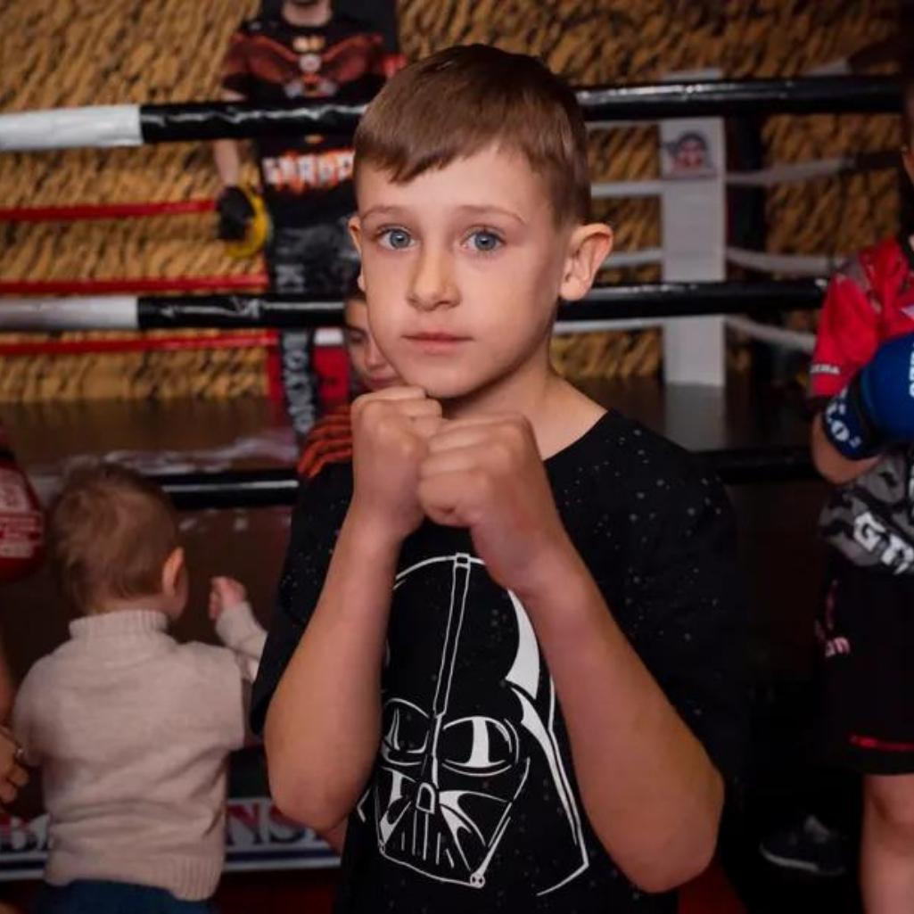 Στη Μολδαβία ένα kickboxing club έγινε το «καταφύγιο» πολλών παιδιών από την Ουκρανία