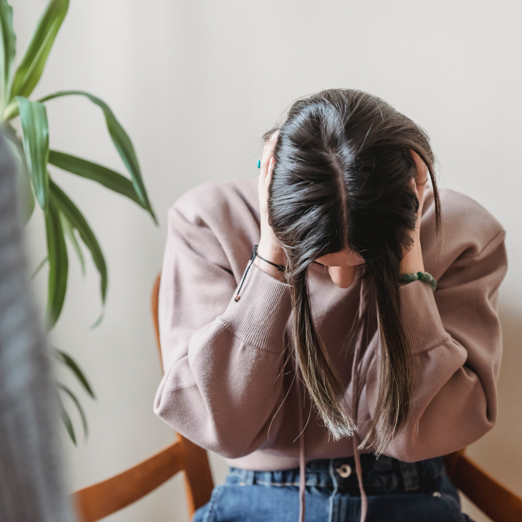 Τι συμβαίνει όταν απαγορεύεται η άμβλωση; -Από τις παράνομες πρακτικές μέχρι τους θανάτους 