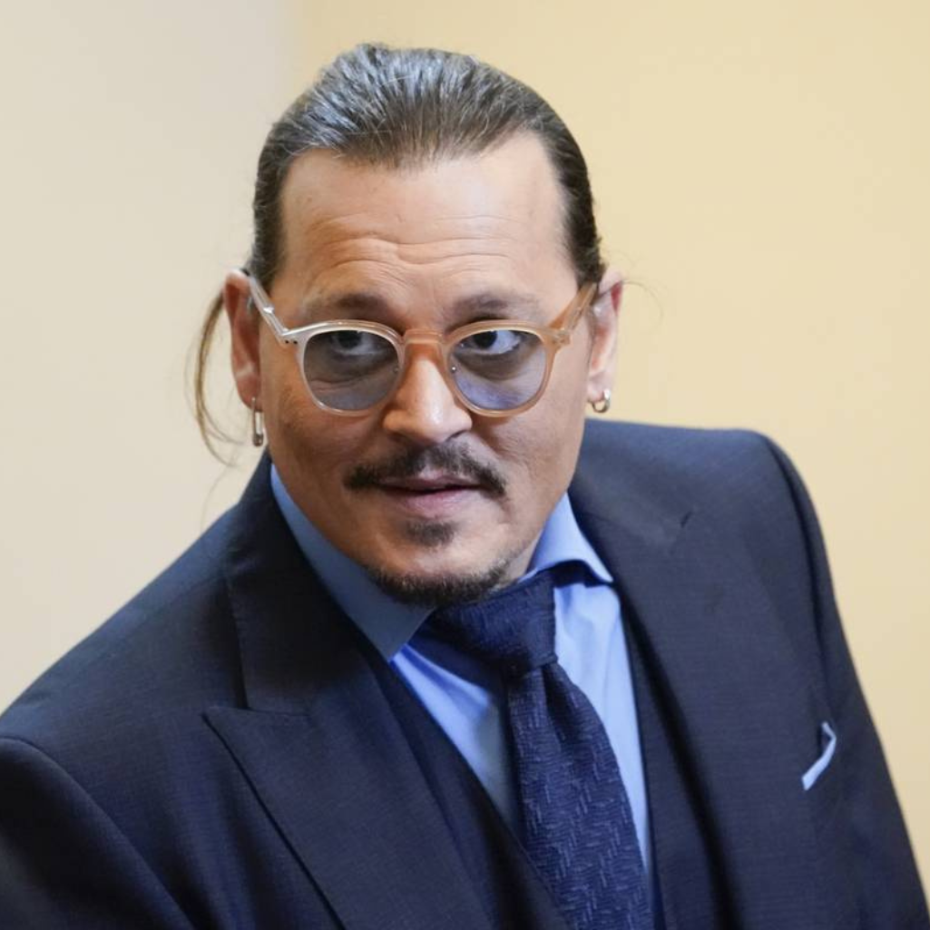 Δίκη Depp-Heard: To δικαστήριο δικαίωσε τον ηθοποιό - Πανηγύριζαν οι fans