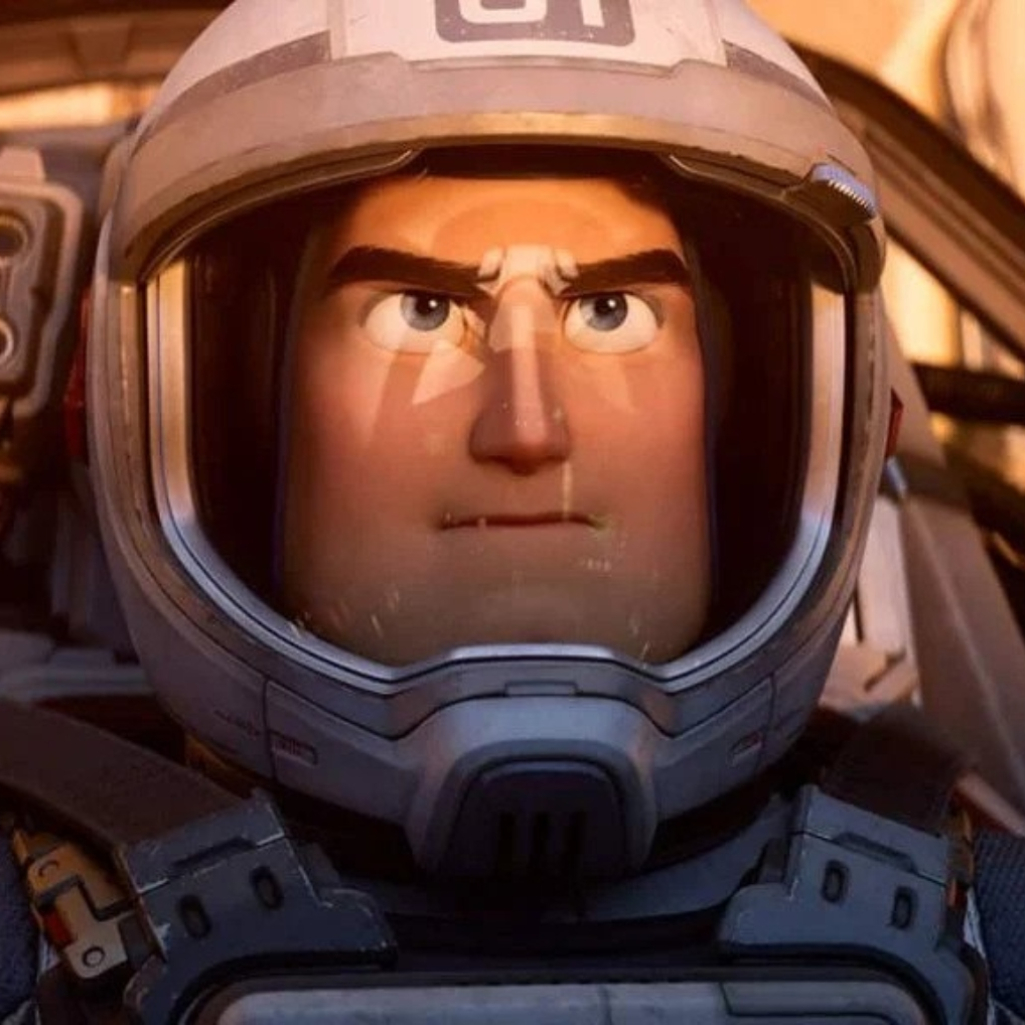 Lightyear: Η ταινία της Disney απαγορεύτηκε σε 14 χώρες λόγω ενός ομόφυλου φιλιού