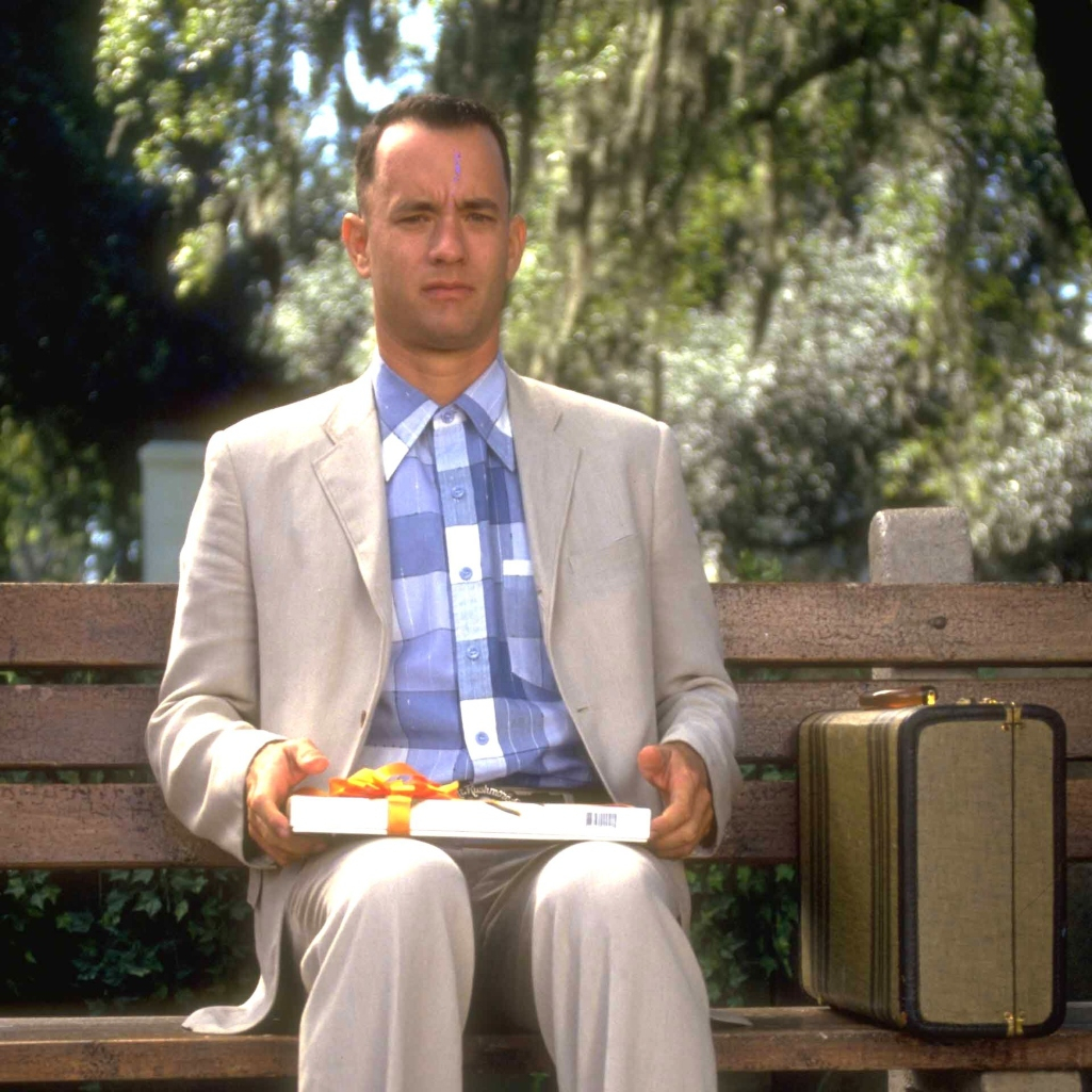 Ο Tom Hanks υπερασπίζεται τα Όσκαρ του Forrest Gump και θεωρεί ότι δεν είναι απλώς μία μελό ταινία