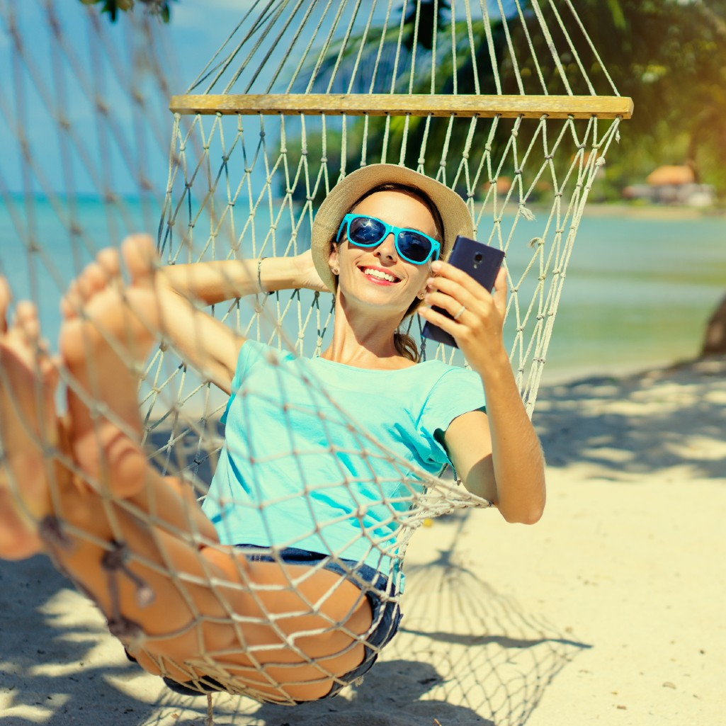 Βρήκαμε τα 3 smartphones που θα κάνουν τις καλοκαιρινές σου διακοπές αξέχαστες!