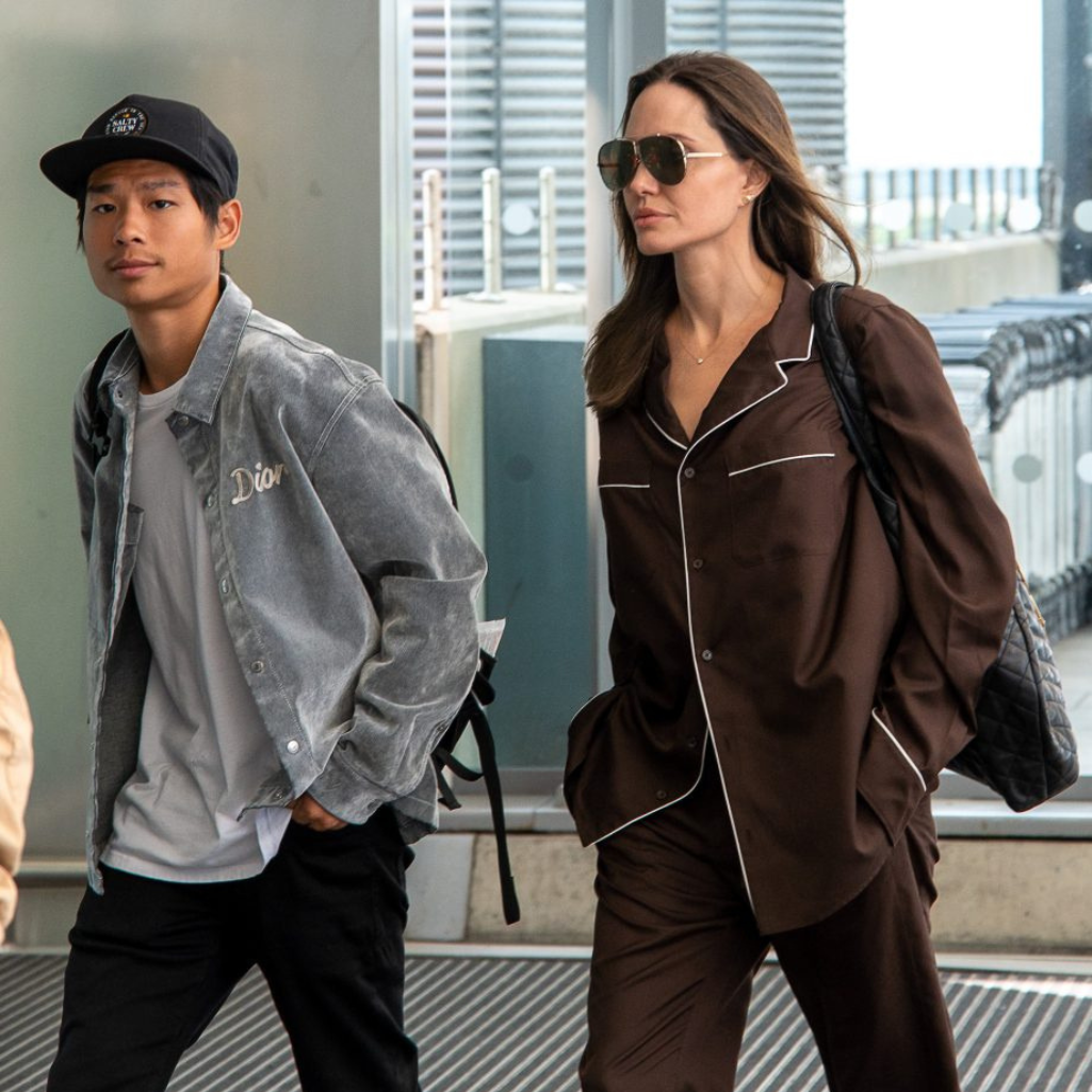 H Angelina Jolie φόρεσε πιτζάμες στο αεροδρόμιο και είναι το απόλυτο mood