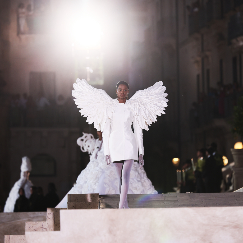 Dolce & Gabbana: Γιόρτασαν 10 χρόνια Alta Moda με ένα εντυπωσιακό show στις Συρακούσες