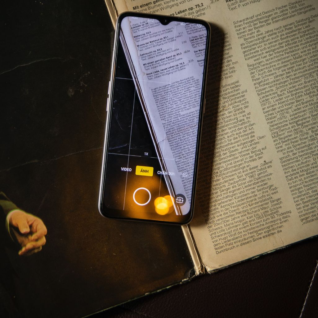 iPhone σκανάρει βιβλίο