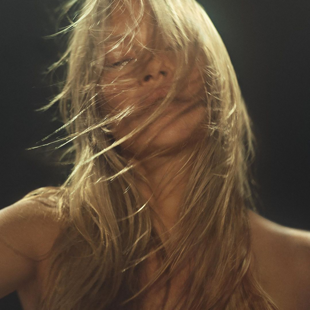 Cosmoss: Το νέο wellness brand της Kate Moss και όσα γνωρίζουμε για αυτό