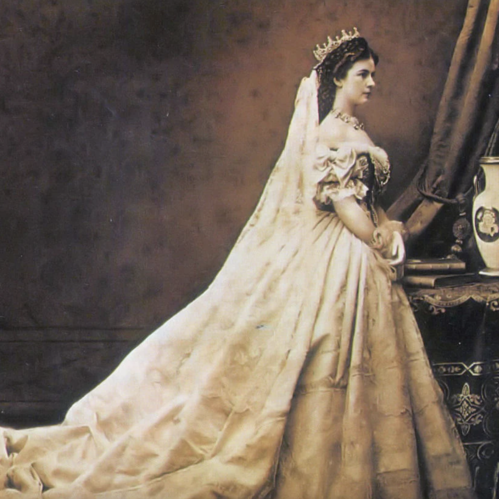Πριγκίπισσα Σίσσυ της Αυστρίας: Η τραγική ζωή μιας μελαγχολικής αυτοκράτειρας, μέσα από την τέχνη