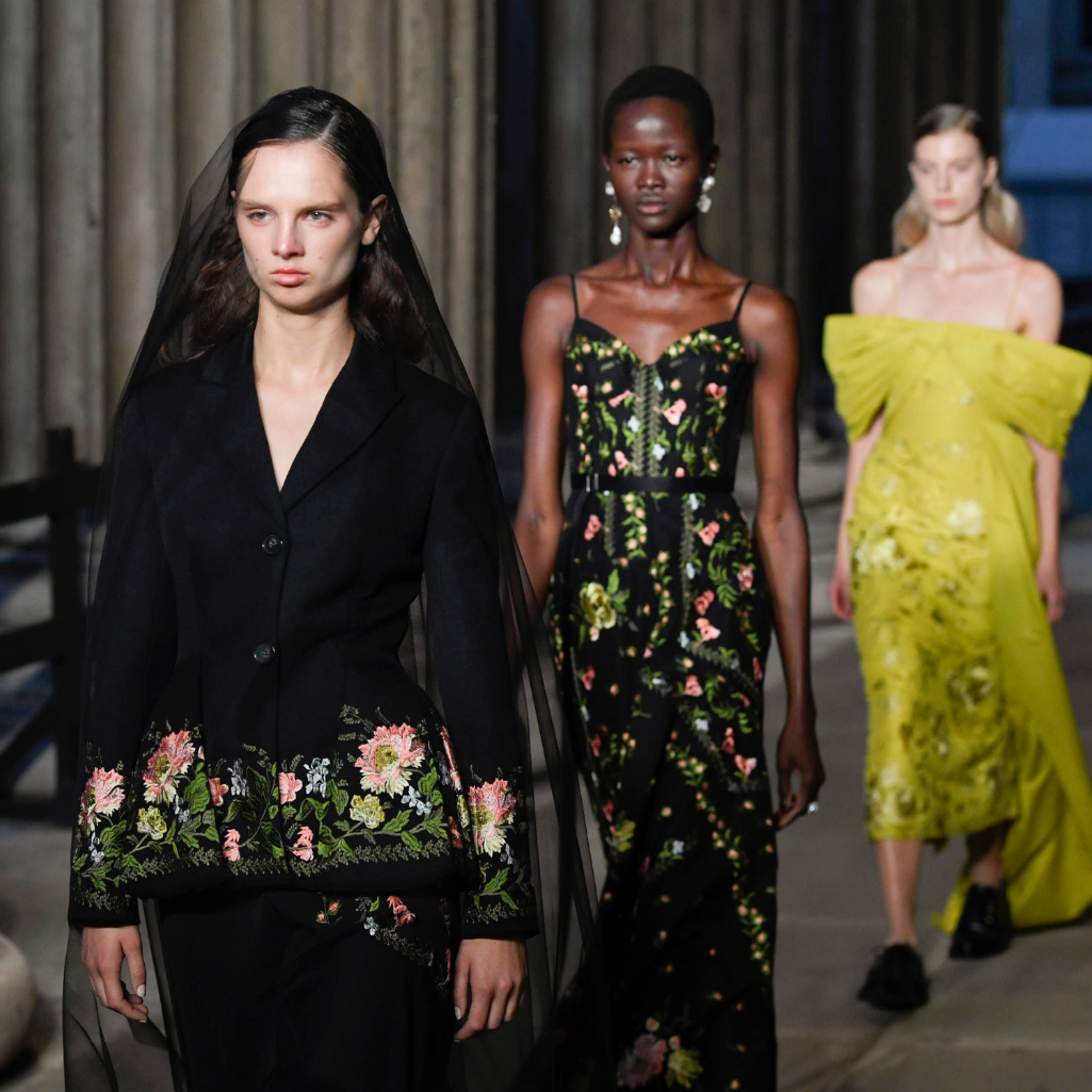 Erdem S/S 2023: Η συλλογή ήταν ένα μεσαιωνικό έργο τέχνης υπό συντήρηση