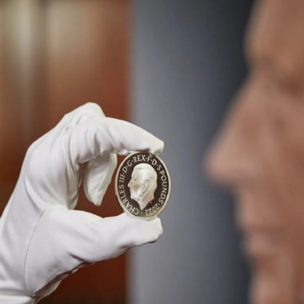 Βασιλιάς Κάρολος: Αποκαλύφθηκε το πορτρέτο που θα μπει στα νέα νομίσματα