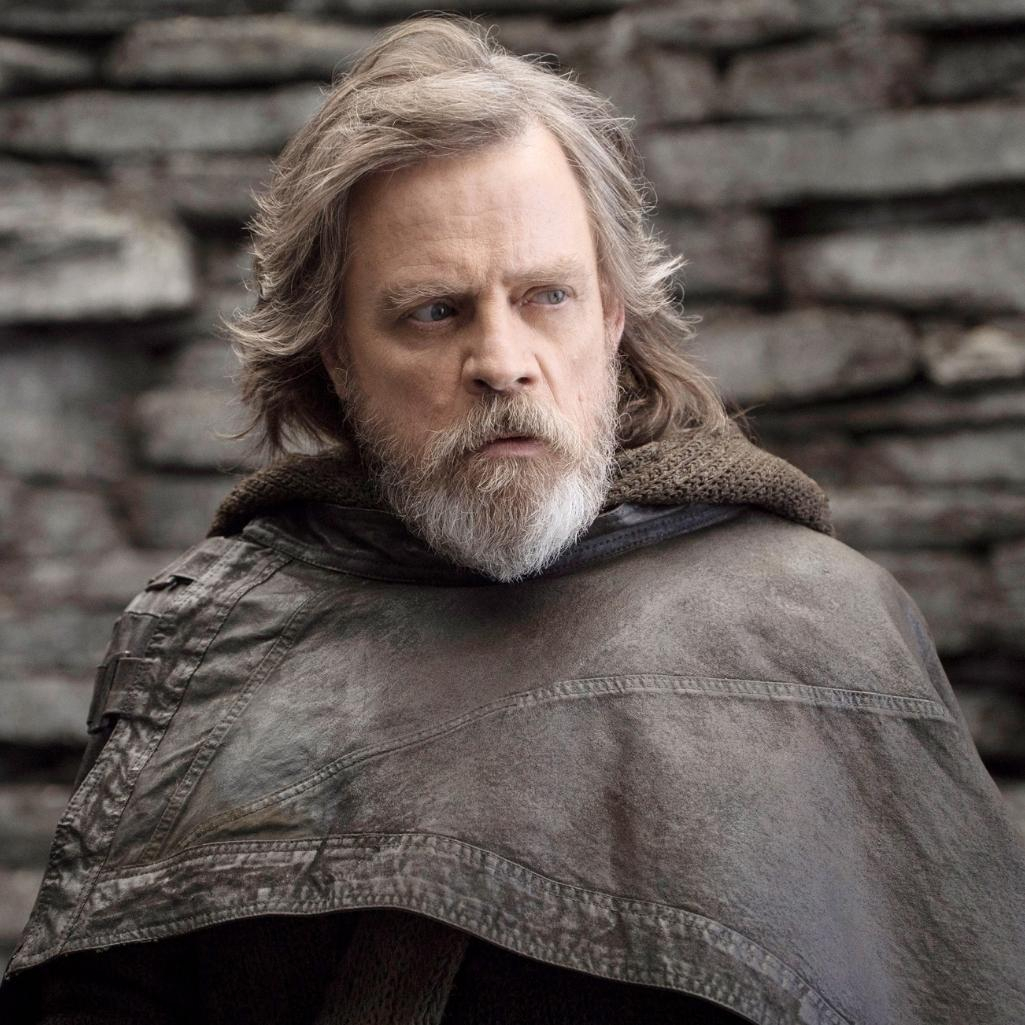 Ο Mark Hamill στέλνει τουλάχιστον 500 drones στην Ουκρανία 