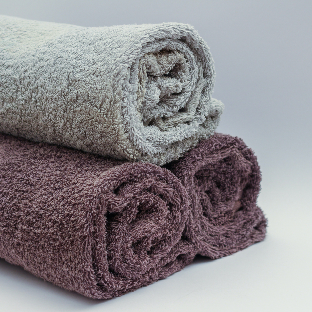 Κάθε πότε πρέπει να πλένουμε τις πετσέτες του μπάνιου; Οι ειδικοί απαντούν