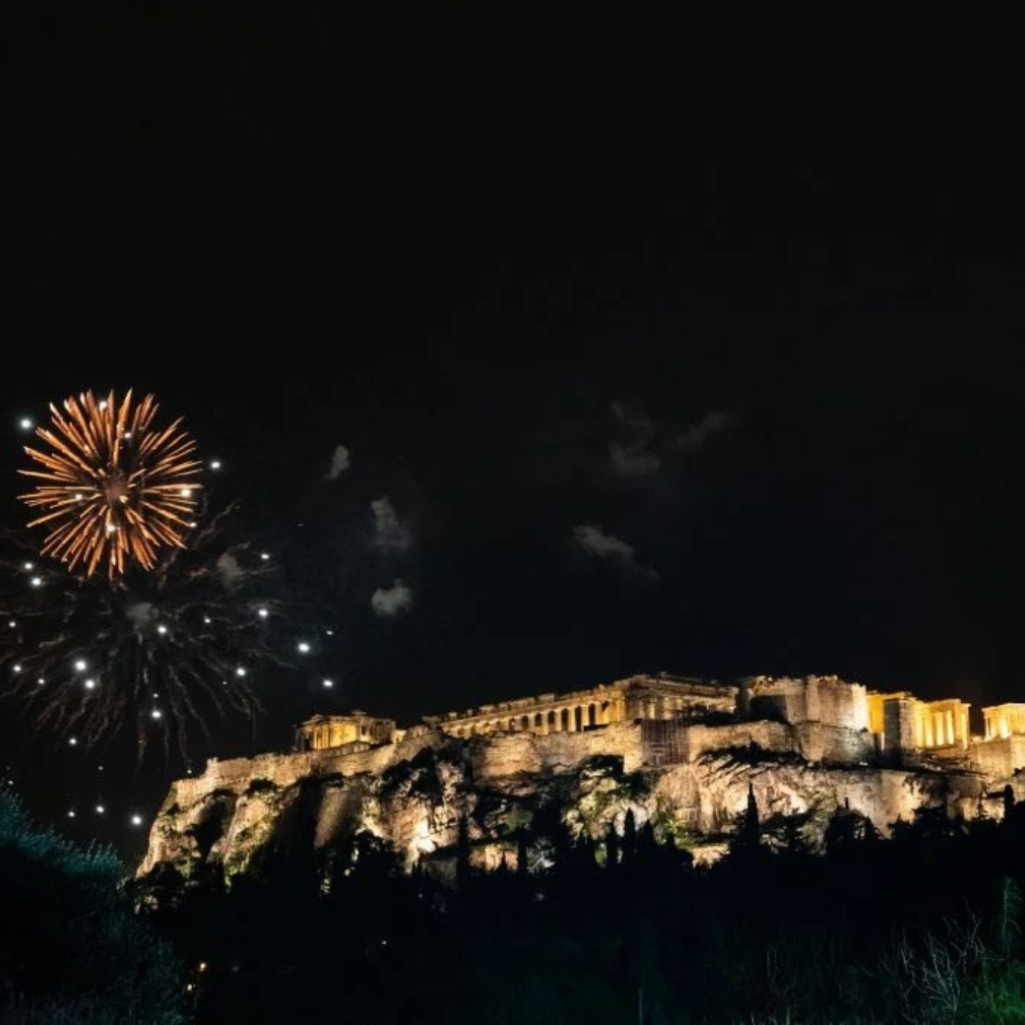 Χριστούγεννα στην Αθήνα: Την Πέμπτη φωταγωγείται το Χριστουγεννιάτικο δέντρο στο Σύνταγμα – Το εορταστικό πρόγραμμα εκδηλώσεων