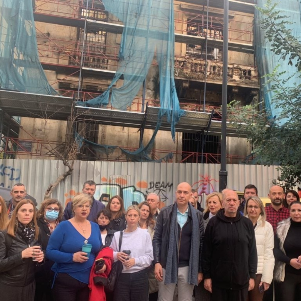 Εθνικό Θέατρο: Στα κτήρια της οδού Σατωβριάνδου οι εργαζόμενοι ζητούν ξανά λύση στα προβλήματα που μαστίζουν την περιοχή