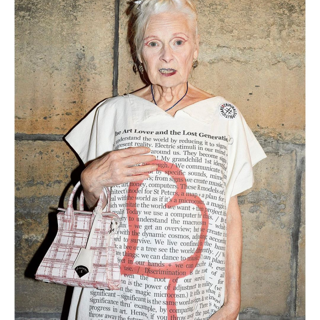 Vivienne Westwood: Έφυγε από τη ζωή η θρυλική σχεδιάστρια σε ηλικία 81 ετών
