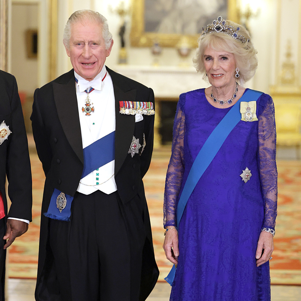 Βασιλιάς Κάρολος - Camilla: Η πρώτη χριστουγεννιάτικη κάρτα του νέου βασιλικού ζεύγους 