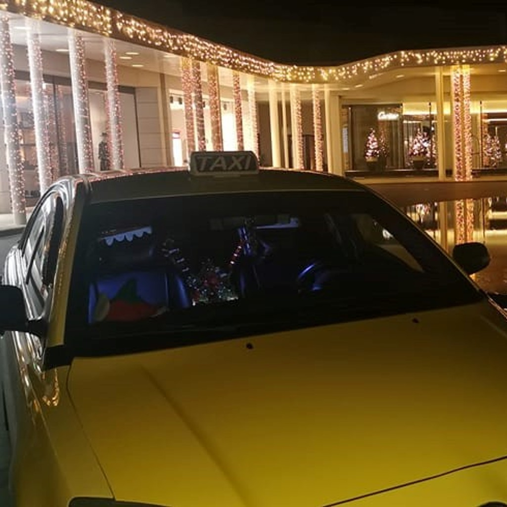 Ένα taxi που σου φτιάχνει τη διάθεση