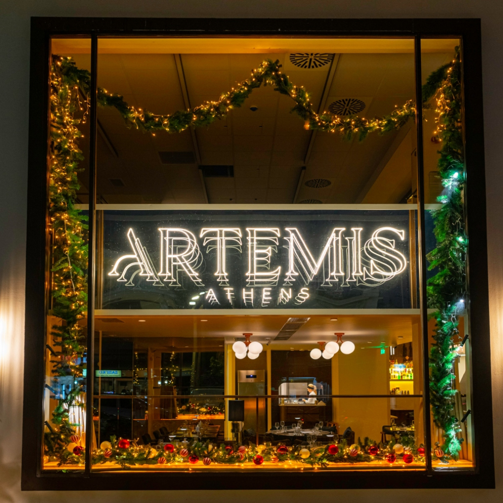 Το ιστορικό Artemis Athens Bistrot ανανεώθηκε και προσφέρει μια ολοκληρωμένη γαστρονομική εμπειρία!